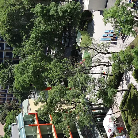 Mpm Kalina Garden מלון