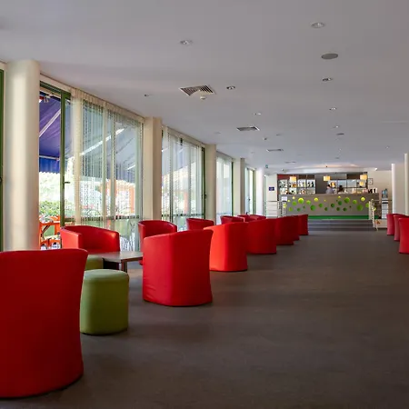 מלון Mpm Kalina Garden סאני ביץ'