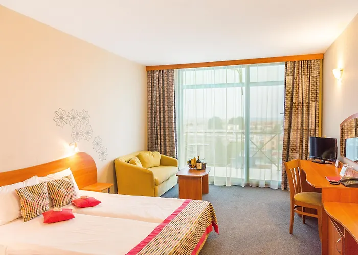 Mpm Kalina Garden Hotel